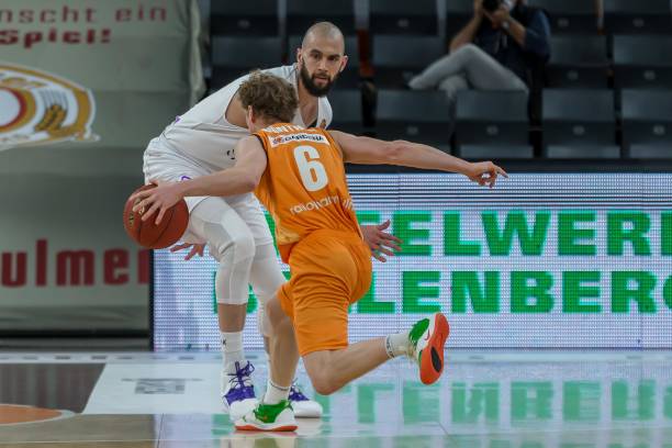 延迟球员在 延迟球员在